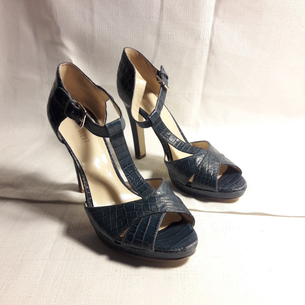 Nine West Women’s Pumps Blue Gator Peep Toe Heels